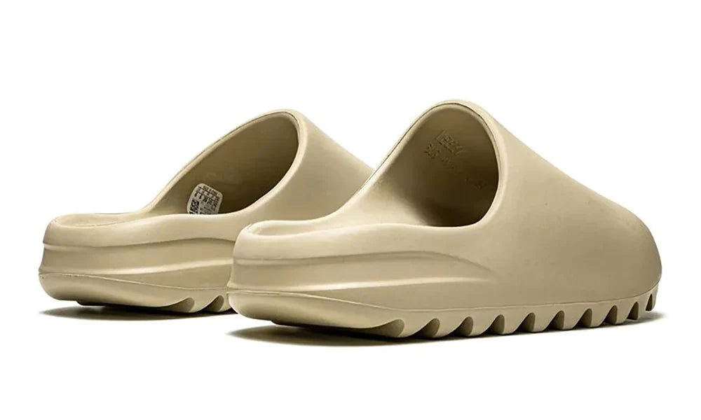 Yeezy Slides "Pure"