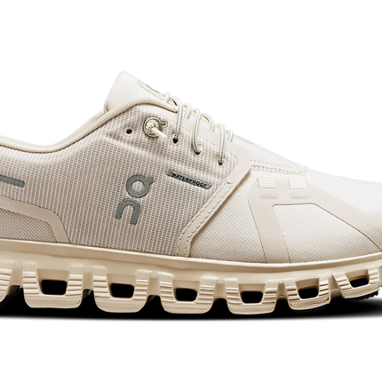On Cloud 6 Waterproof "Pearl / Cream"