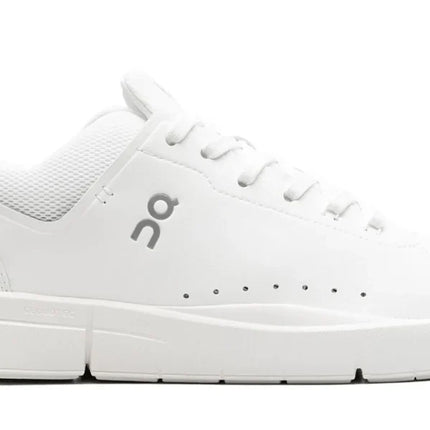 On Running The Roger Advantage 2 "White/Undyed"