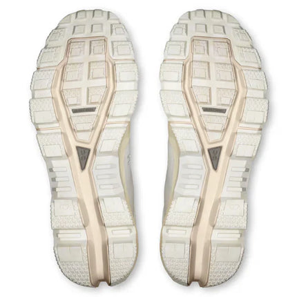 On Cloudventure Loewe 2 'Eggshell'