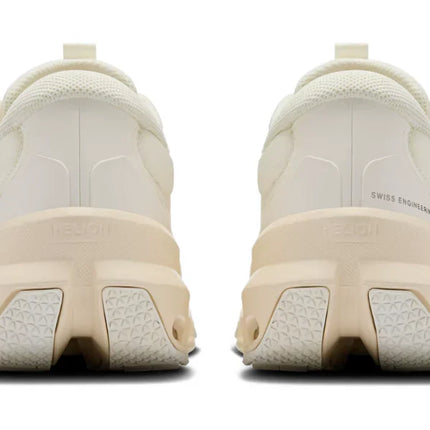 On Cloudventure Loewe 2 'Eggshell'