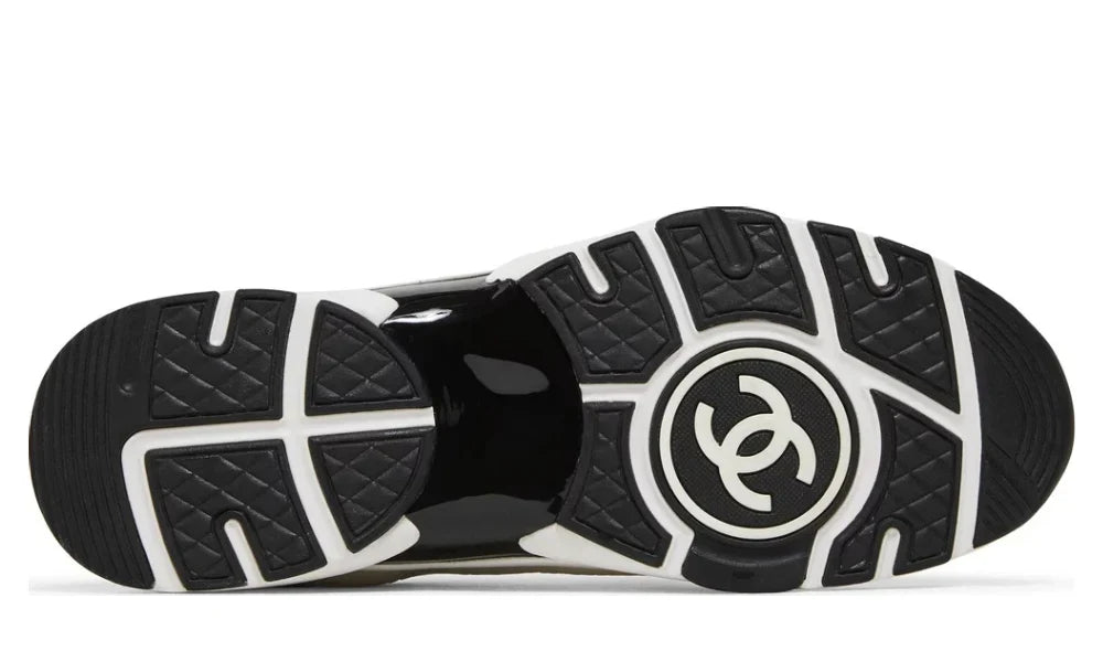 Chanel Mesh, suede & grained calfskin "White/Black"