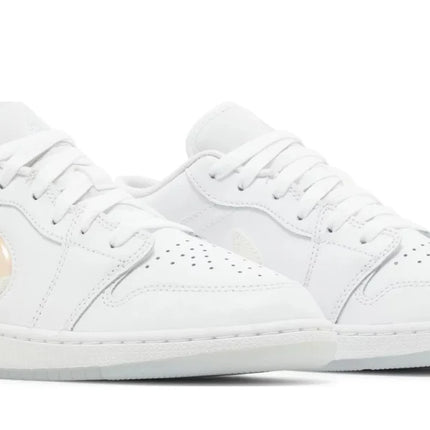 Air Jordan 1 Low SE GS 'Glitter Swoosh'