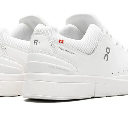 On Running The Roger Advantage 2 "White/Undyed"