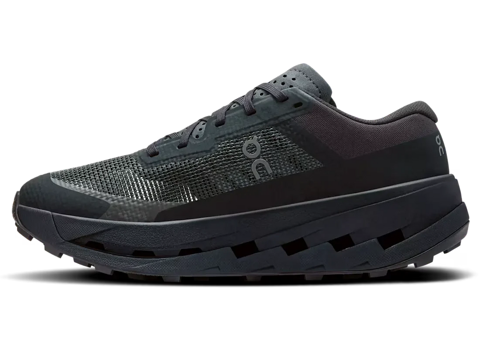 On Cloudultra 3 "Black"
