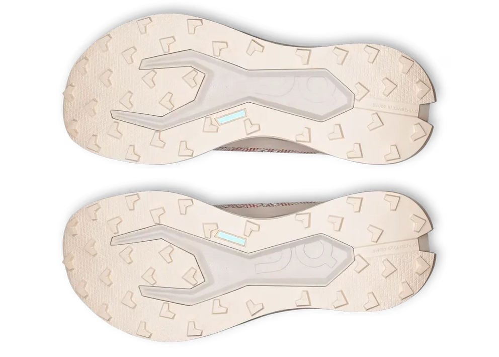 On Cloudultra 3 "Ivory / Pearl"