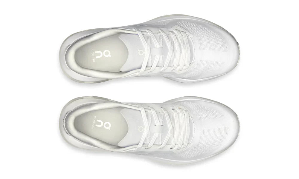 On Cloudzone 'Triple White'