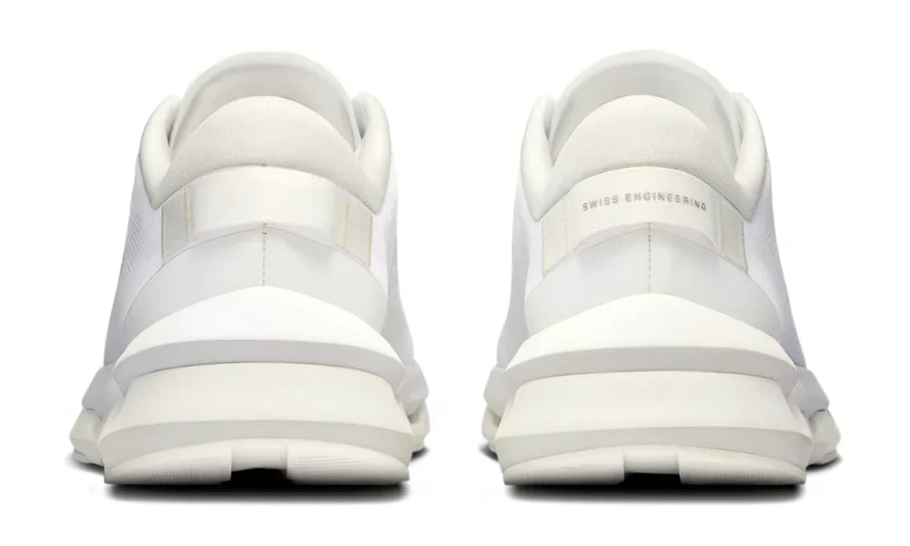 On Cloudzone 'Triple White'