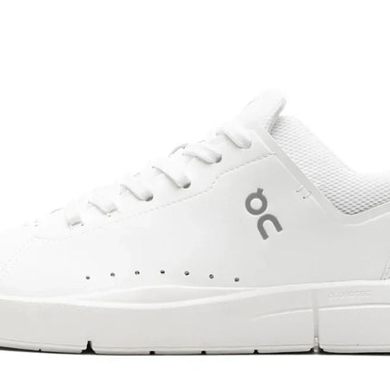 On Running The Roger Advantage 2 "White/Undyed"