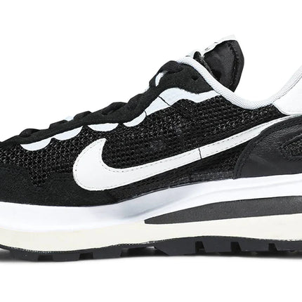 Nike Sacai x VaporWaffle 'Black White'