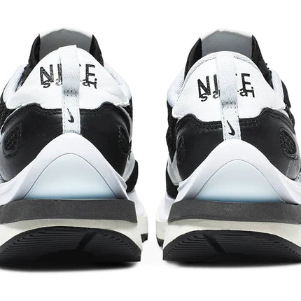 Nike Sacai x VaporWaffle 'Black White'