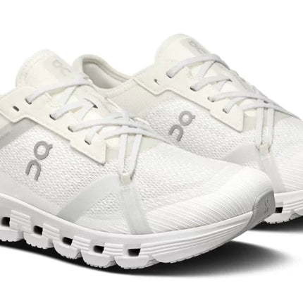 On Cloud X 4 AD 'White Wolf'