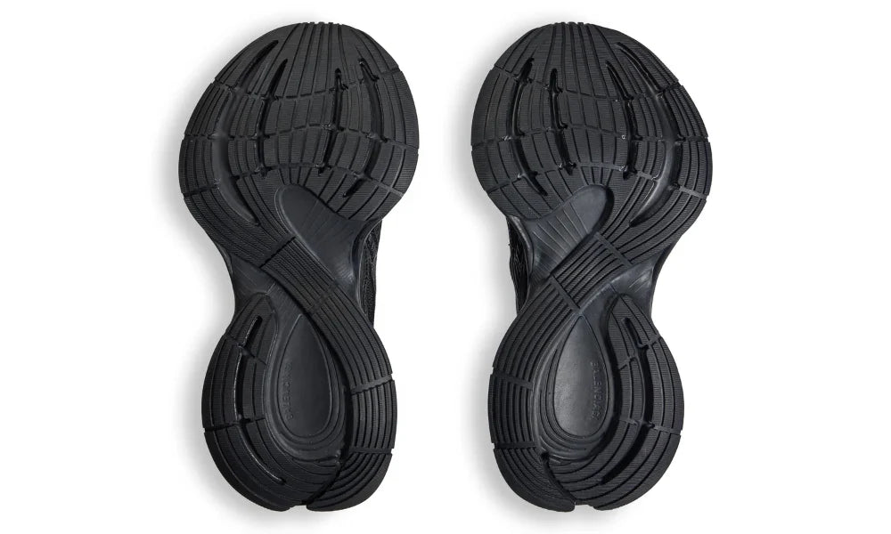 Balenciaga Circuit 'Worn-Out - Black'