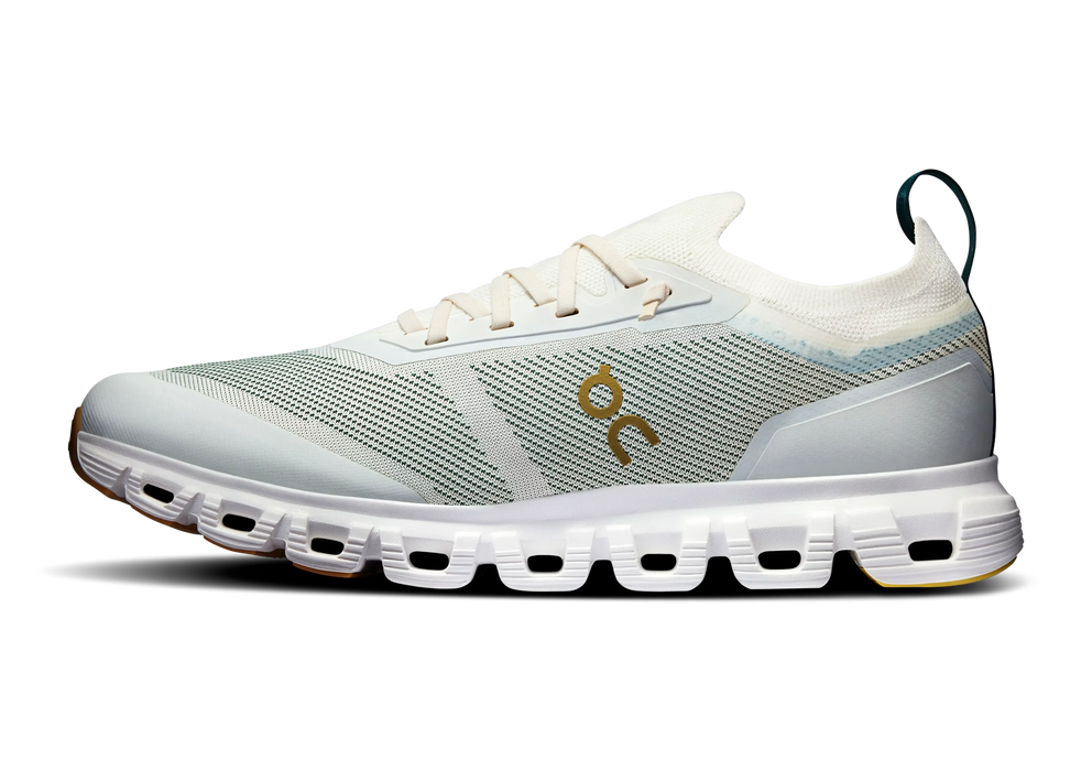 On Cloud 6 Versa "Ice / Spirulina"