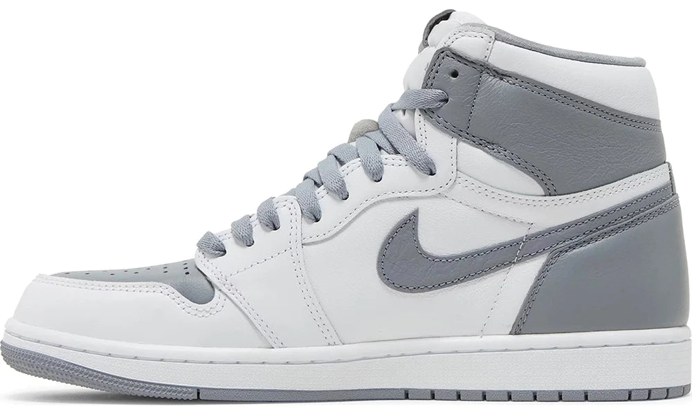 Air Jordan 1 Retro High OG 'Stealth'