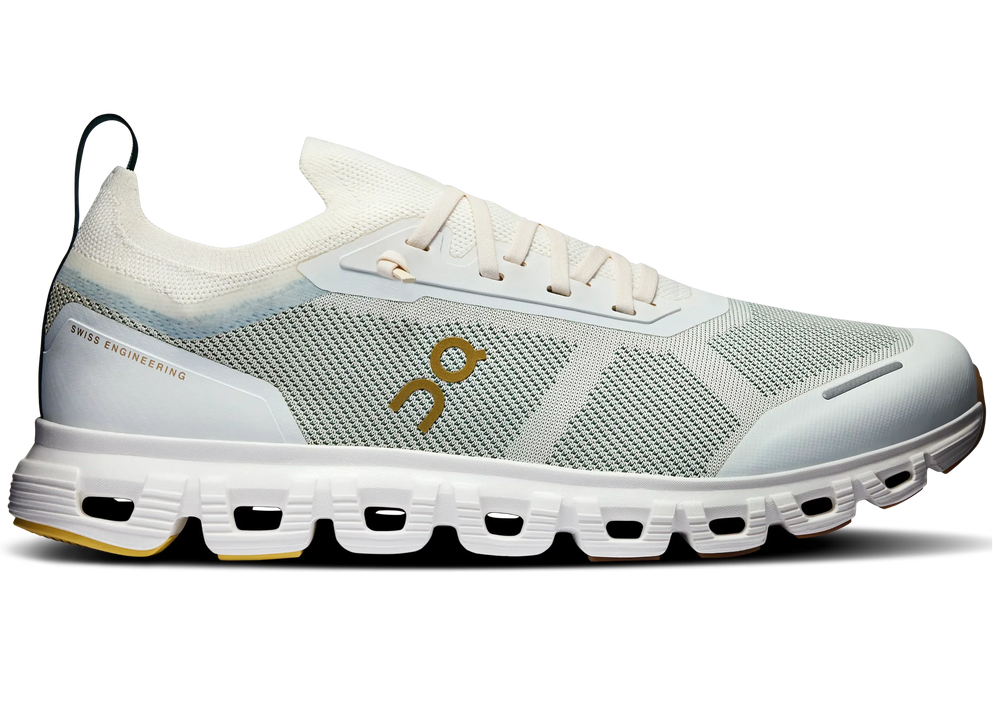 On Cloud 6 Versa "Ice / Spirulina"
