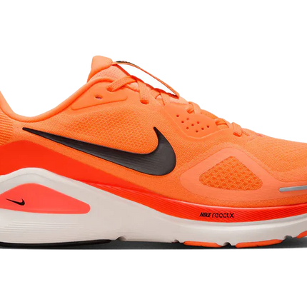 Nike Structure 26 "Orange"