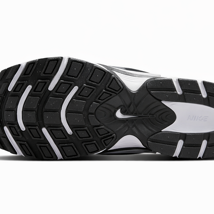 Nike V5 RNR "White/Vast Grey/Metallic Silver/Black