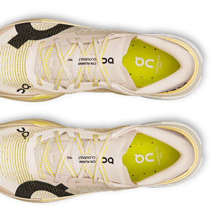 On Cloudultra Pro "pearl / lychee"