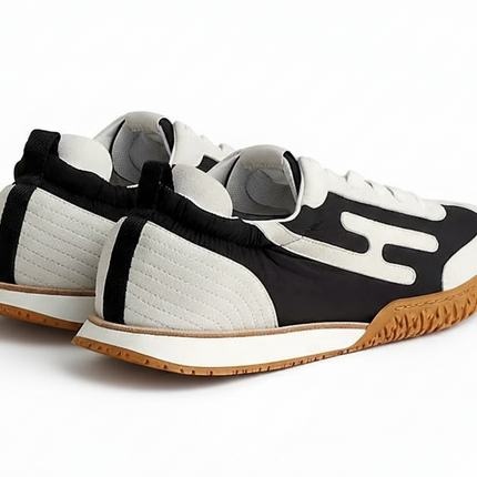 Hermes Jet "Black / White"