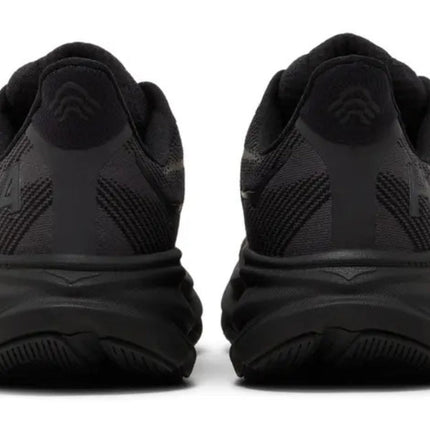 Hoka Clifton 9 "Black"