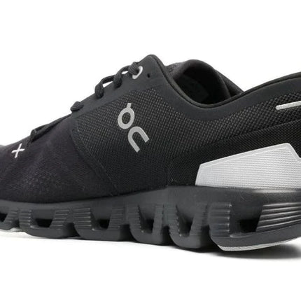 On Running On Cloud X 3 'Black'