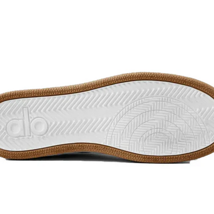 Alo Recovery Mode "Natural White/Gum"