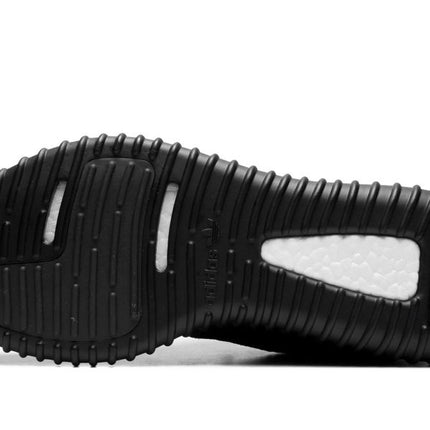 YEEZY BOOST 350 "Pirate Black - 2016 Release"