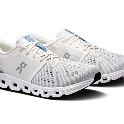 On Cloud X 4 "Ivory / Steel"