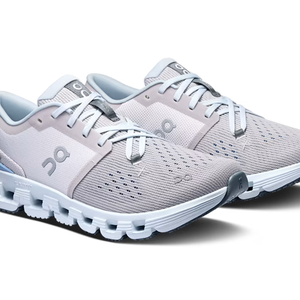 On Cloud X 4 "Silver / Chambray"