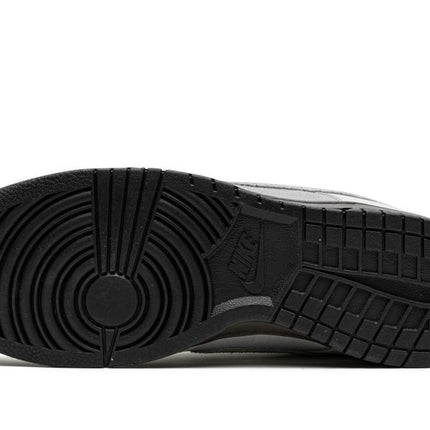 Dunk Low  "Ironstone"
