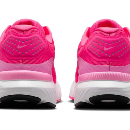 Nike Structure 26 "Pink"