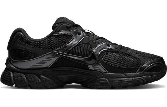 Nike V5 RNR "Black"