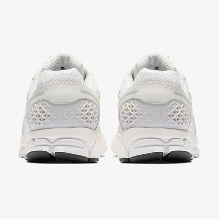 Nike Zoom Vomero 5  "Light grey"