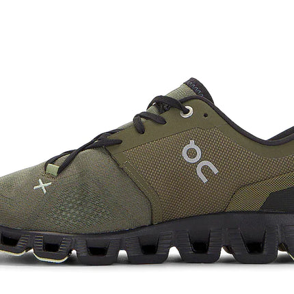 On Cloud X 3 Running Shoes