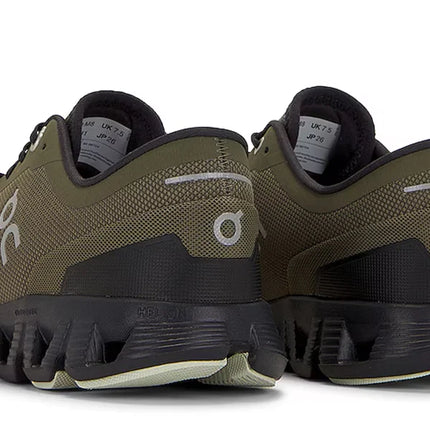 On Cloud X 3 Running Shoes
