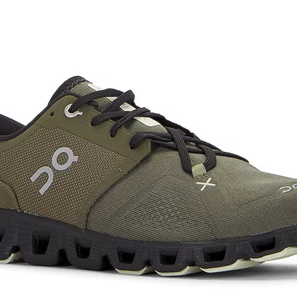 On Cloud X 3 Running Shoes