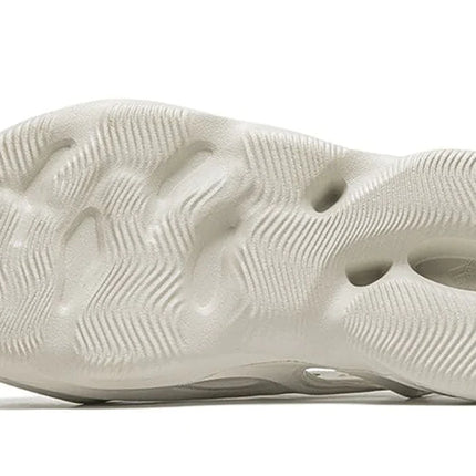 Adidas Yeezy Foam RNNR “Ararat”