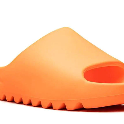 Yeezy Slide "Enflame Orange"