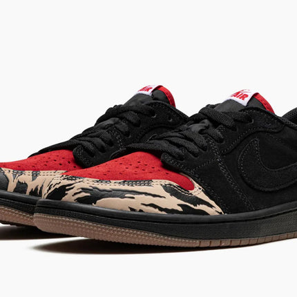 AIR JORDAN 1 LOW SP "SoleFly - Carnivore"
