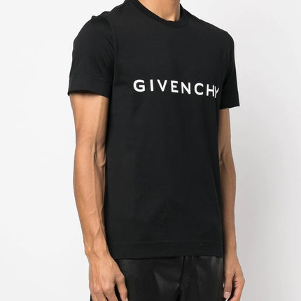 Givenchy logo-print short-sleeve T-shirt