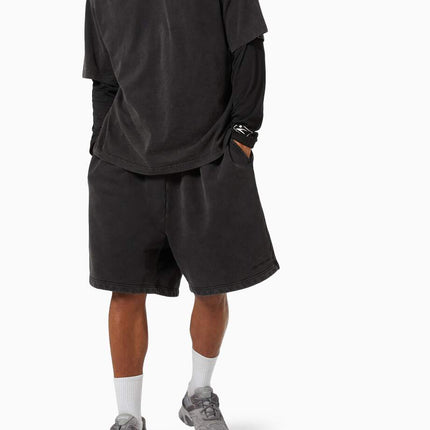 BALENCIAGANEW SEASON Logo Medium Fit T-shirt in Vintage Cotton Jersey
