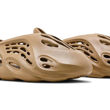 Yeezy Foam Runner 'Ochre'