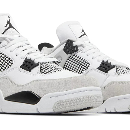 Nike Air Jordan 4 Retro 'Military Black'
