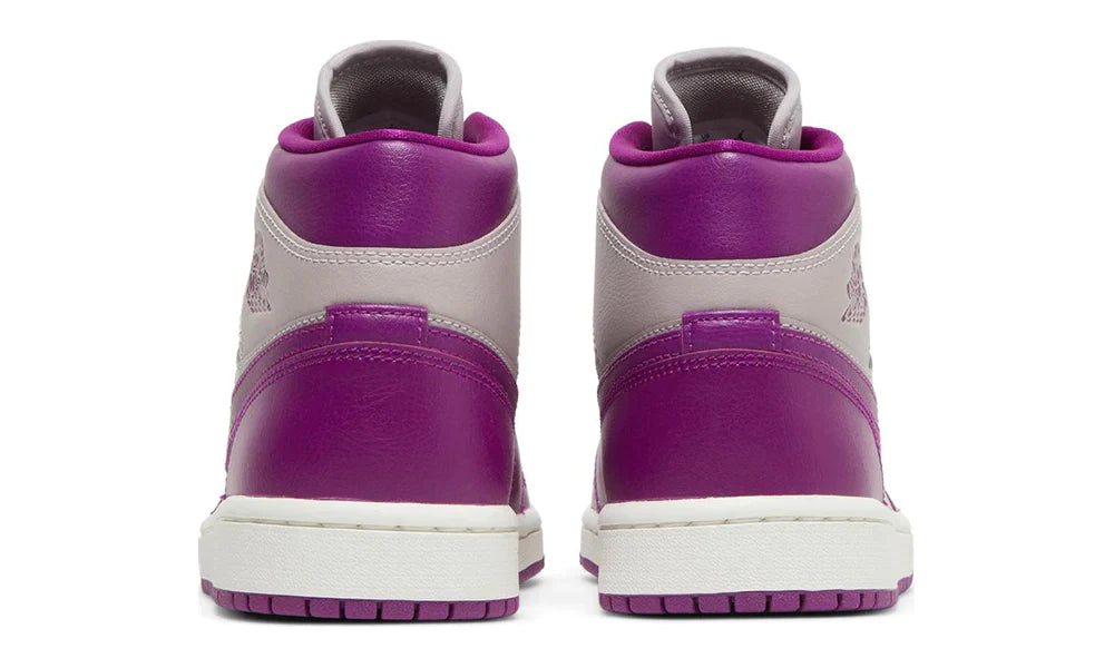 Air Jordan 1 Mid 'Magenta'