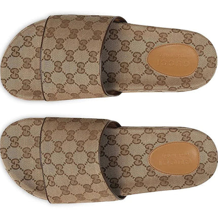 Gucci GG Supreme print slides